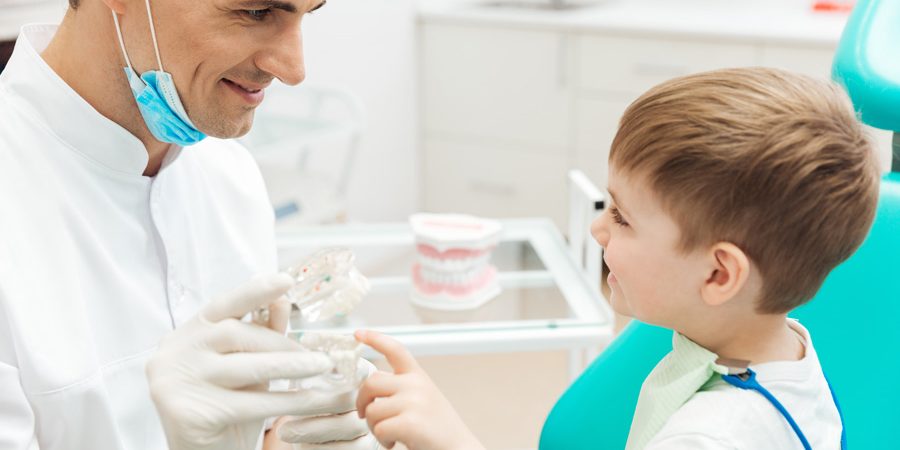 Visitar el dentista desde bebe